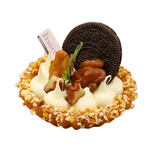 (E) Party decoration fake cake realistic