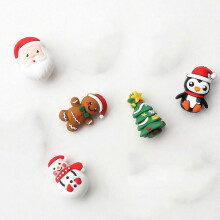 5pcs 3D Christmas Theme Silicone Beads 3D Santa Claus Penguin Christmas Tree Shaped Decoration Beads for Jewelry DIY Making
