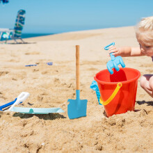 Ensemble pelle de plage et râteau à main avec manche en bois bleu, petites pelles en métal