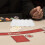 Caixa de chips de póquer e bandeja de chips com acessórios de armazenamento de póquer de capacidade de tampa 100pcs 8