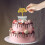 4 boîtes distributrices de billets en forme de gâteau, au design unique et amusant. 4