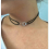 Collar con esposas de plata en un cordón 5