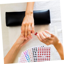 8 vellen hartvormige nagelstickers DIY-stickers voor een romantische manicure voor meisjes, decoratieve nagelwraps voor Valentijnsdag.