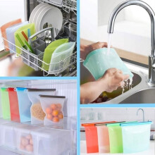 Reusable BPA-Free Silicone Storage Bags, Freezer Bags, Food Bags with Clip for Fruits, Vegetables, and Meat