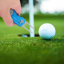 Golf divot reparatietool met balmarker, compacte blauwe opvouwbare golfvork, gazonreparatietool