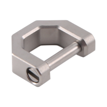D-Type Multifunctional Mini Solid Titanium Buckle Keyring Buckle -S