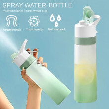 (Matches the image, 0.7L) 700ml Water Bottle for Girls Outdoor Sport Fitness Cup, Large Capacity Spray Bottle, BPA Free Drinkware Travel Bottles