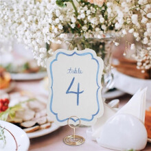 20 Pezzi Numeri di Tavolo Acquerello 1-20 con Supporti Dorati 4.25 X 5.5 Pollici Moderni per Ricevimenti di Ristoranti e Feste di Anniversario