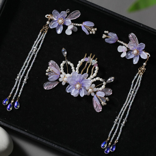 Flower Hair Comb for Bridal Styling 2