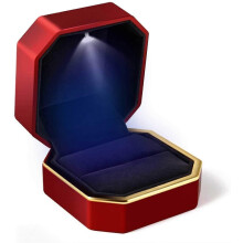 Ringbox, quadratisches Samtetui für Eheringe mit LED-Beleuchtung (rot)