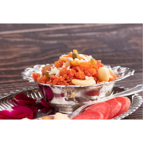 (Gajar Halwa 750g) Indian Sweets (Mithai) 1