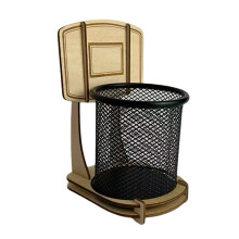 Einzigartiger Schreibwarenhalter aus Holz mit Basketball-Motiv