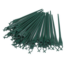 50pcs Christmas Light Stakes, Universal 9in Ground Stakes for C7 C9 Holiday Lights, Green for Lawn Patio Path Walkway