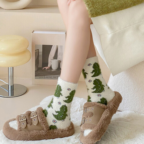 (Dinosaur) Women\'s Soft Fluffy Cow Socks - Black & White Spots 1