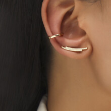 Dz-519 Pendientes minimalistas de clip con circonita geométrica y diamantes pequeños, regalo sorpresa