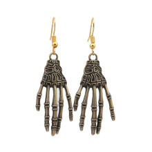 Orecchini personalizzati a tema Halloween, gioielli in lega per le festività, stile: artigli color oro antico. Regalo a sorpresa.