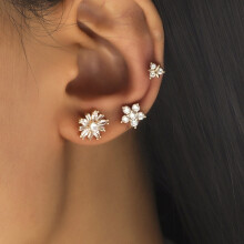 Dz-509 Simple Small Diamond Clip-On Geometric Zirconia Earrings Surprise Gift