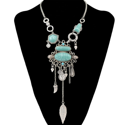 Exaggerated Openwork Pattern Necklace Inlaid With Turquoise Alloy Gemstones (Silver) Surprise Gift