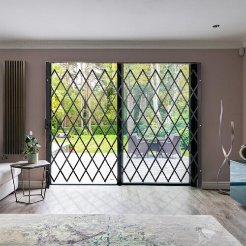 Single Xpanda Security Gate 2000mm 79 High Flexible Expanding Saftidor 2