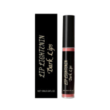 Pink moisturizing lip oil, gentle for everyday use, leaving lips moisturized, glossy, soft, and supple. Portable lip oil.