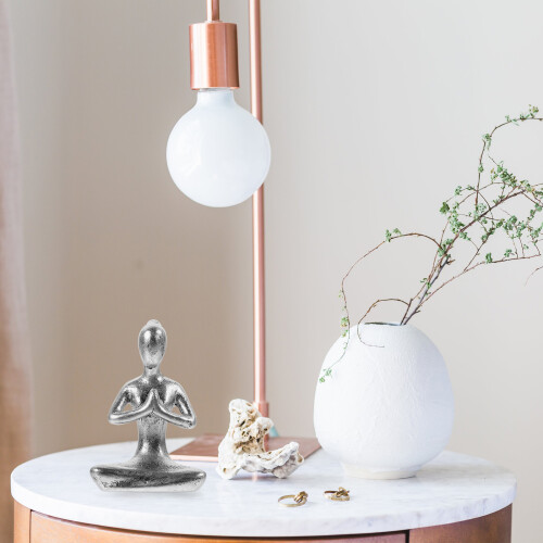 Zilveren Denkerbeeld Hars Abstract Woonaccessoire 2