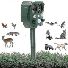 Ultrasonic Animal Repellent Solar Powered Waterproof Animal Repeller