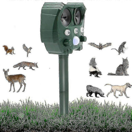 Ultrasonic Animal Repellent Solar Powered Waterproof Animal Repeller