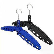 (Black) Diving Suit Hanger Multi Purpose Foldable Hanger Stand For Snorkeling Diving Surf Wetsuit Drysuit