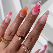 Elegant 3D Carved Floral Design Press On Nail Nudes Pink For