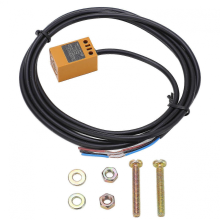 TL-Q5MC1-Z Quadratischer Näherungsschalter DC 1030V Quadratischer Näherungsschalter 3-adrig 5mm NPN Induktiver Näherungsschalter zur