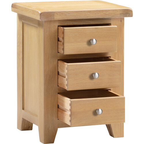 Seconique Windsor 3 Drawer Bedside - Natural Oak 2