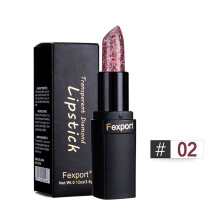 Gloss à lèvres à changement de couleur par température magique. Fini semi-mat velouté et lisse. Longue tenue. Résistant à l'eau. Gamme
