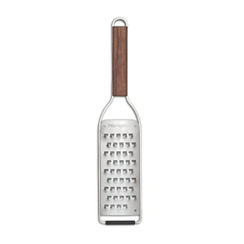 Microplane Microplane Master Series Wood Handle Stainless Steel Frame Extra Coarse Blade Cheese Grater