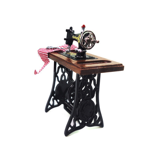 Medieval Nostalgia Scissors Pattern Checkered Fabric Sewing Machine Model Decorative Display Piece 2