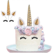 Einhorn-Kuchenfigur, handgefertigt, wiederverwendbar, goldenes Horn 9,5 cm, Ohren 4,5 cm, Wimpern, Polymer Clay Party Kuchendekoration