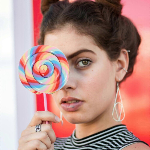 Simulation Swirl Lollipop Props, 4 Pack, Resin Realistic Candy Models, 8.5cm, for Holiday Decor 2