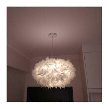 Lampadario a sospensione con piuma bianca, attacco E27, diametro 45 cm, design piatto.