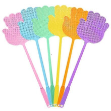 Fliegenklatsche mit langem Griff, manueller Mückenabstreifer, Hängedesign, handgeformt, farbenfrohes 6er-Pack