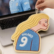 (Long hair haaland) Cartoon Harland Kitchen Hand Towel, Wall-Mounted Absorbent Drying Towel, Quick-Dry Coral Fleece Hand Towel