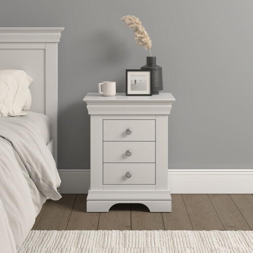 Seconique Bordeaux 3 Drawer Bedside - Ivory
