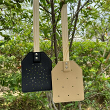 Yellow Wooden Stick Handle Mosquito Swatter Manual Fly Swatter PU Leather Mosquito Swatter