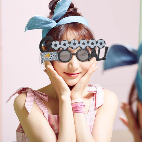 1Creative Soccer Ball Glasses Wit Party Accessoire 2