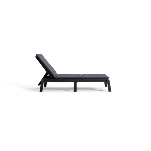 Keter The Atlas sunlounger