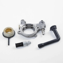Worm Gear Oil Pump Kit compatible with Stihl MS260 024 026 MS240 Chainsaws, Replaces 1121 007 1043 1121 640 3203