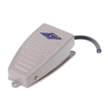 EKW-5A-B Voetpedaalschakelaar SPDT Momentary Control Aluminium 5A 110mm