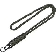 Kestävä punottu paracord-kaulanauha, sinkkiseoksesta valmistettu HK-klipsikoukku, avaimiin ja ulkoaktiviteetteihin