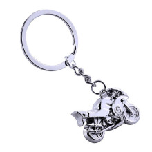 Metallinen moottoripyörän muotoinen avaimenperä, hopeanvärinen metalli, 3,5x2,5x1,6 cm, kompakti ja kevyt avaimenperä säilytykseen