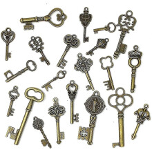 Vintage Schlüsselanhänger aus antiker Bronzelegierung für DIY-Schmuckherstellung, 125 Stück