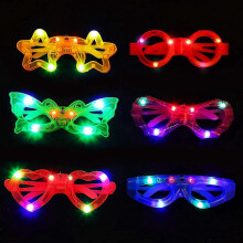 Gafas LED, paquete de 6 unidades con 3 modos de parpadeo, material ABS, 6 estilos para fiestas y eventos.