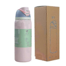 32 oz Owala Urban Outfitters Exclusive Tied and Ture FreeSip Blue Bow Bottle 01